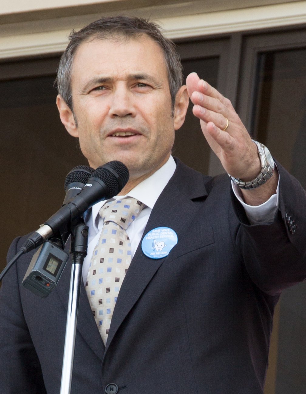 Roger Cook Roger Cook
