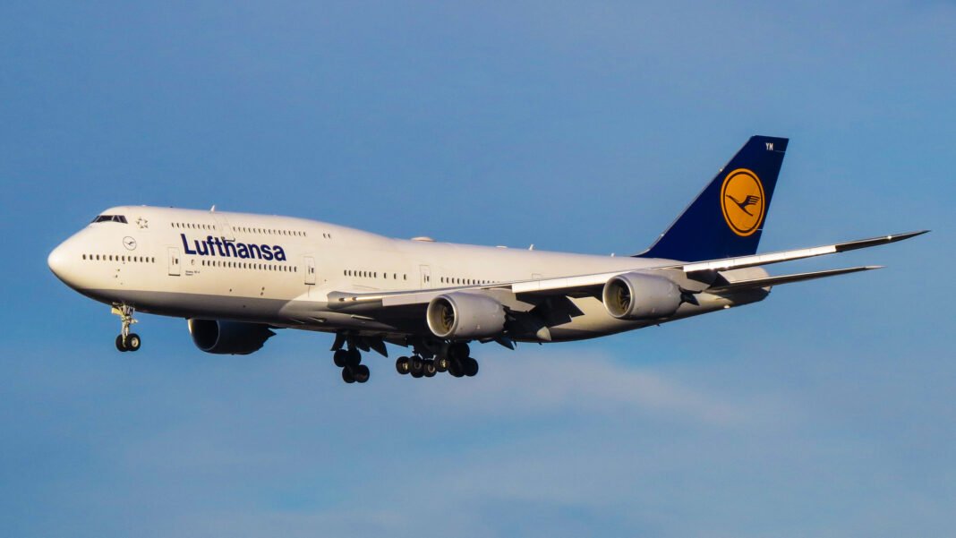 Boeing 747-8 Boeing 747-8