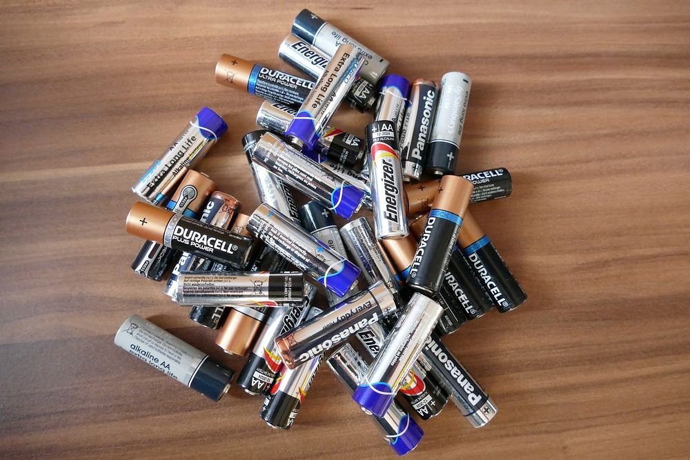 Battery Battery