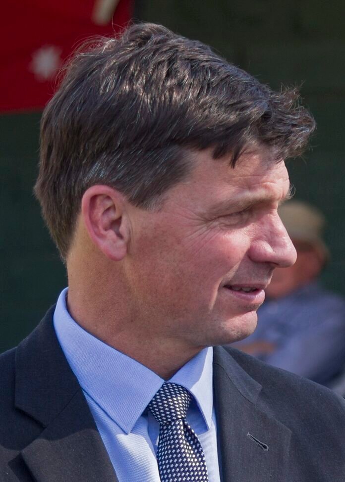 Angus Taylo